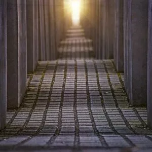 Το Μυστήριο της Μνήμης 3 memorial