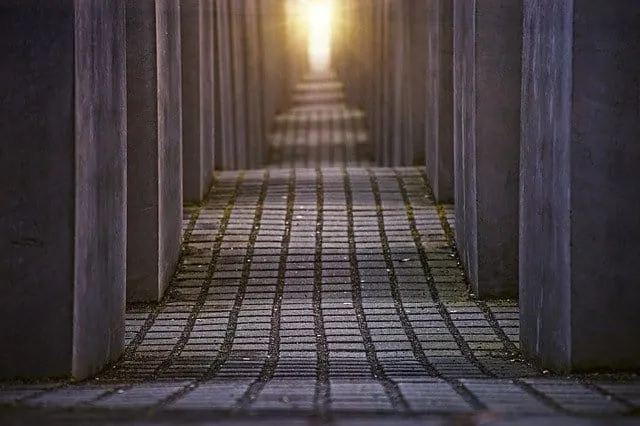 Το Μυστήριο της Μνήμης 1 memorial