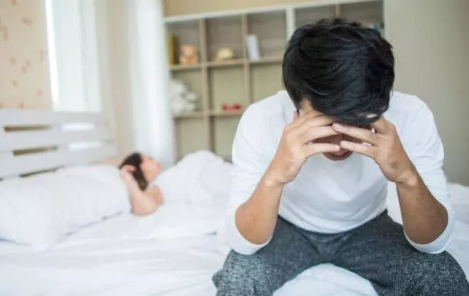 Ξαφνική απώλεια στύσης - όταν πάει να μπει του πέφτει 5 ED1