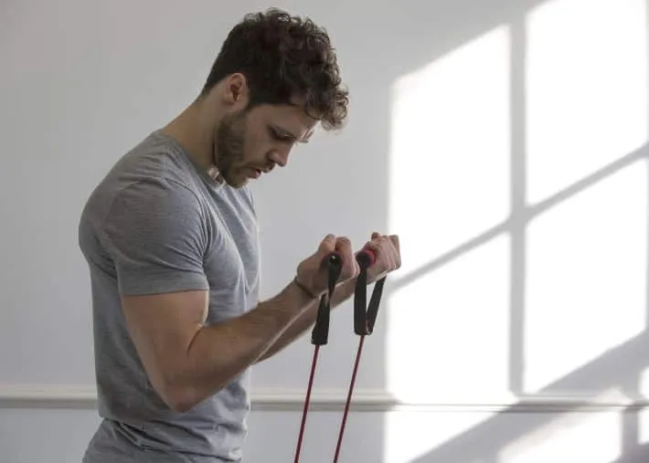 6 ασκήσεις με λάστιχα για χέρια 2 band arm