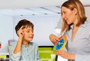 aba-therapy-coral-gables A child receiving direct ABA therapy from a therapist at Mestre Behavior