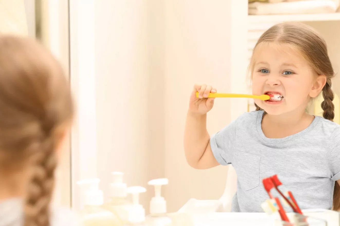 Child Brushing teeth daily schedule