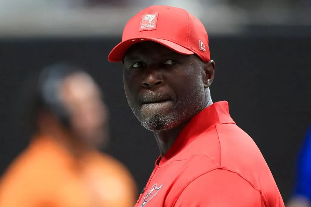 Bucs Vs. Patriots: Pewter Preview For Week 10 4 Bucs Hc Todd Bowles