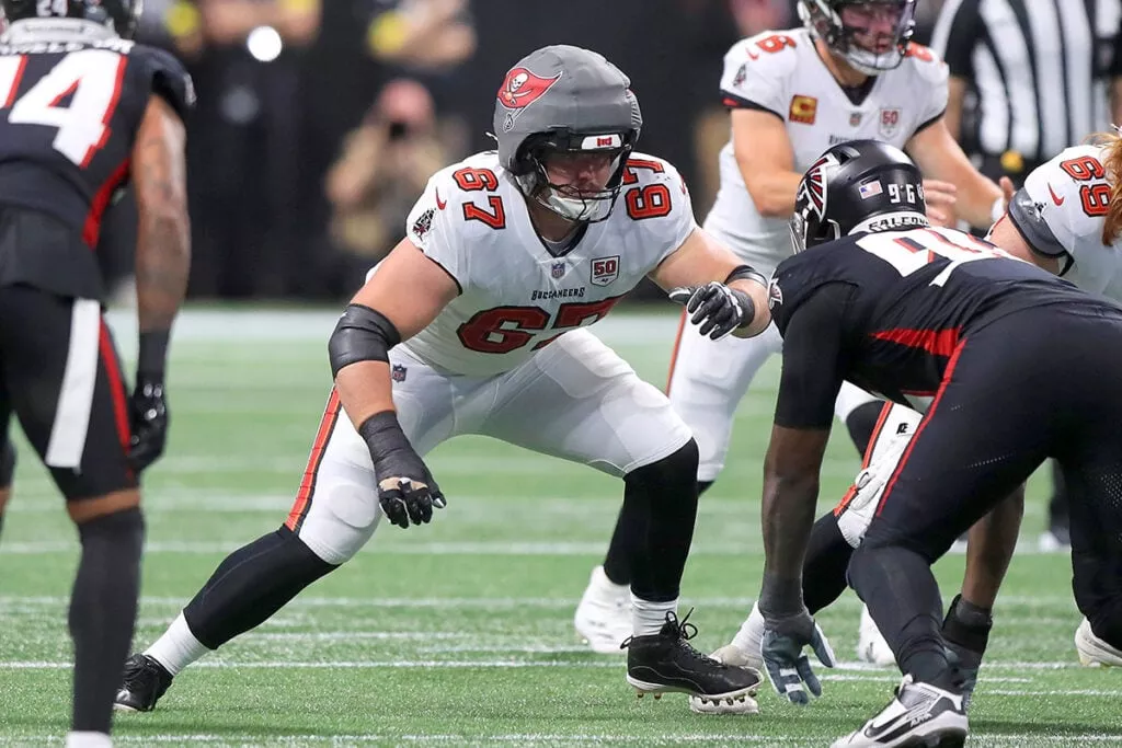 Another Bucs Starter Pops Up On Thursday'S Injury Report 4 Bucs Rt Luke Goedeke