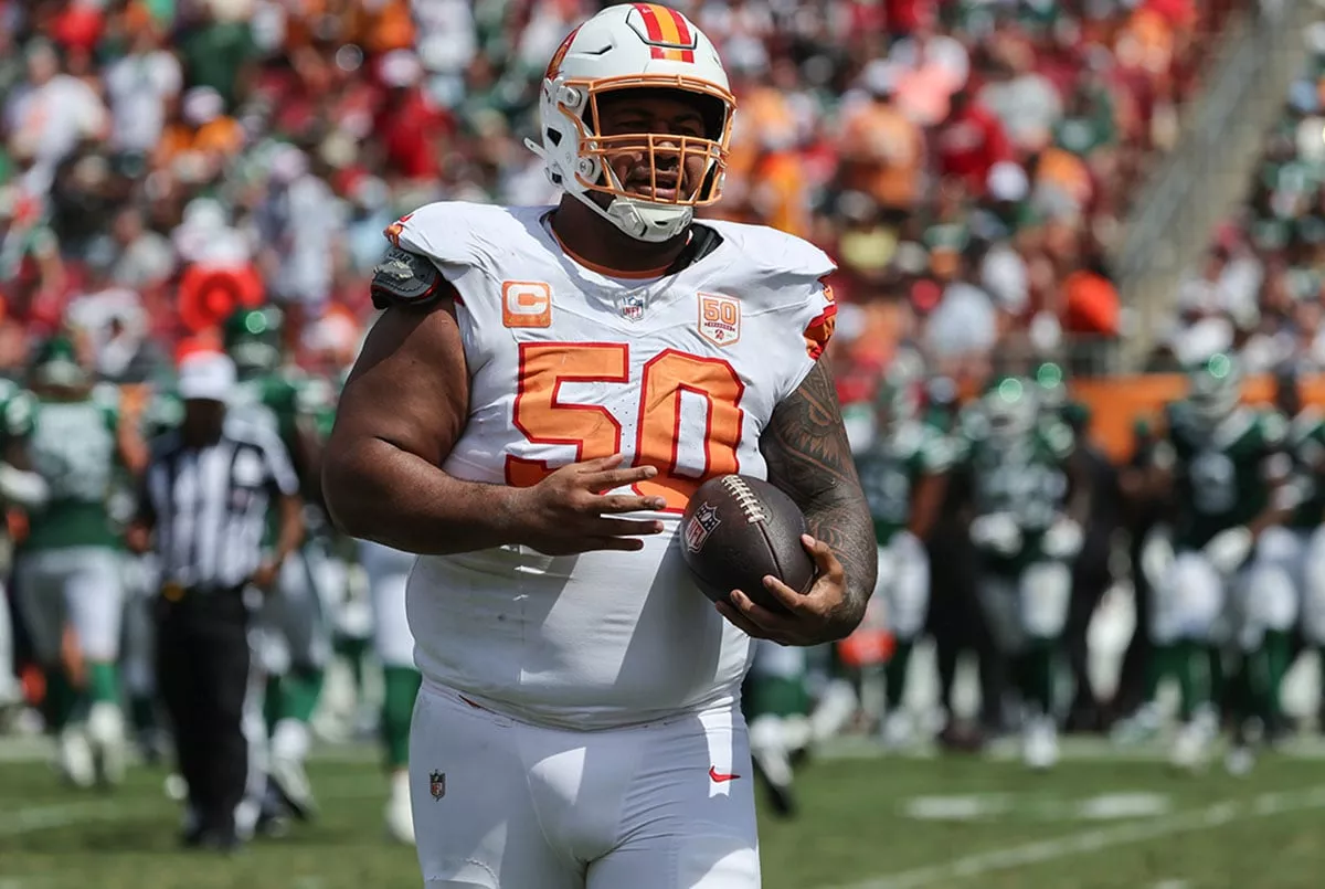 Vea-Vita-Bucs-Jets-Fr Bucs Dt Vita Vea