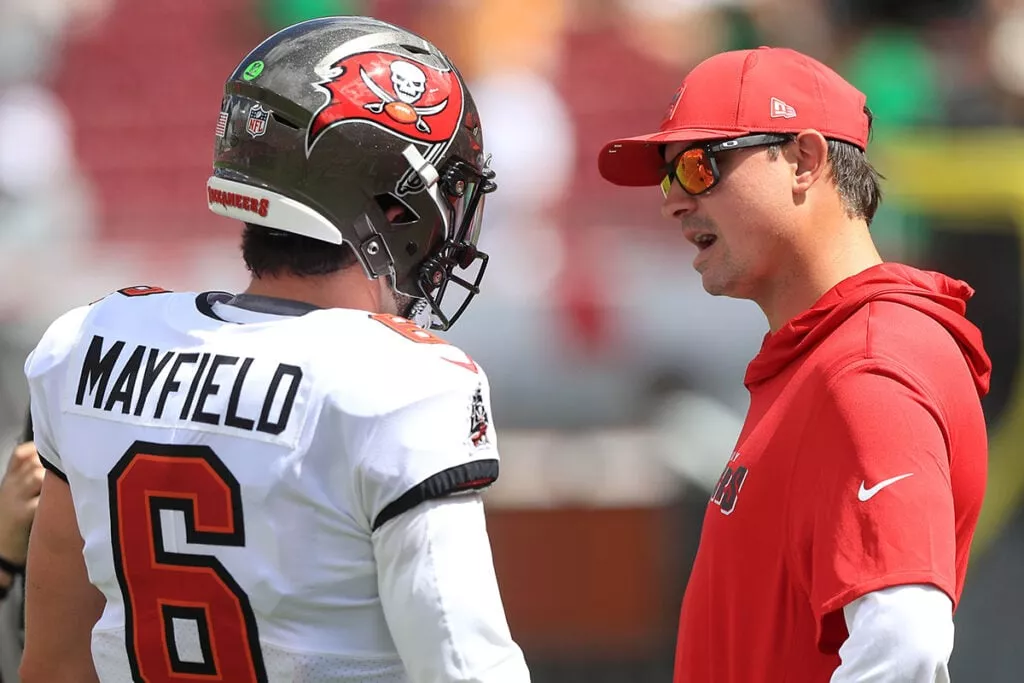 Bucs Vs. Patriots: Pewter Preview For Week 10 3 Bucs Qb Baker Mayfield And Oc Josh Grizzard