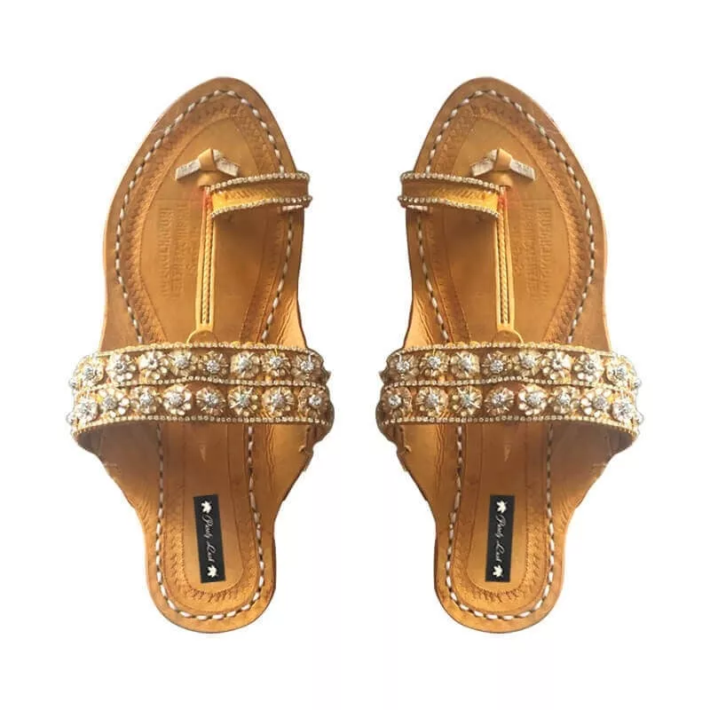 Floral-Bliss-Kolhapuri-Chappal1.jpg