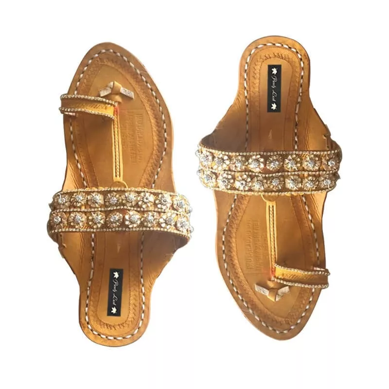 Floral-Bliss-Kolhapuri-Chappal3.jpg
