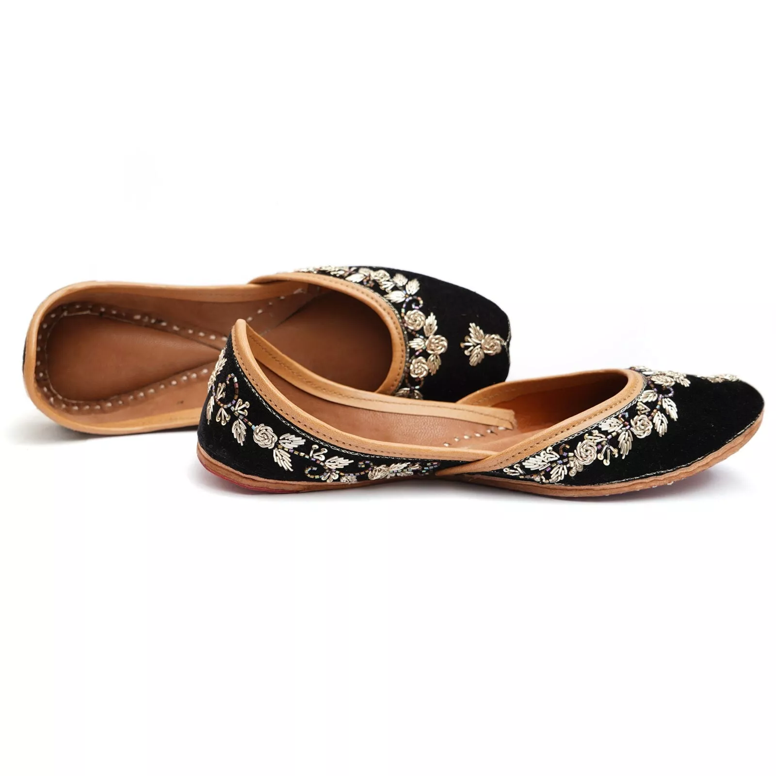 JT016-Black-Zardozi-Hand-Embroidered-Jutti-6.jpg