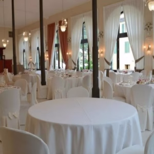 Noleggio tovaglia rotonda bianca per matrimonio