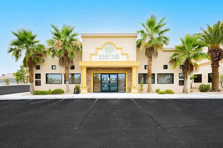 2585-Montessouri-1JPG