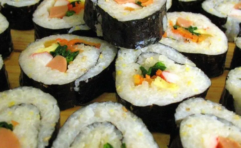 kimbab / gimbap, cara membuat kimbab, resep kimbab